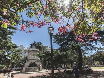 Two-Day Tour of Montevideo from Buenos Aires with Hotel Stay
