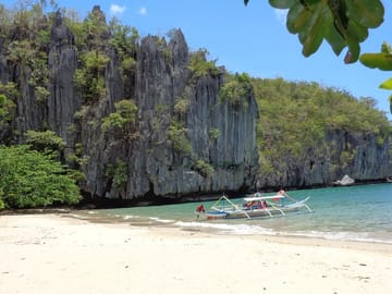 Underground River and Ugong Cave Adventure Tour in Puerto Princesa