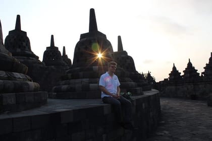 Borobudur Morning Tour and River Rafting