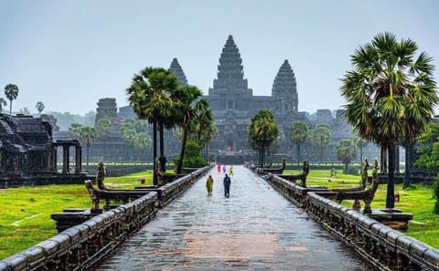 21-Day Cultural Tour of Vietnam with Private Transportation