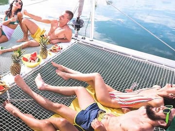 Semi-Private Day Cruise along the Athens Riviera
