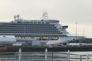 Private transfers to/from Southampton Cruise Port and London Heathrow Airport