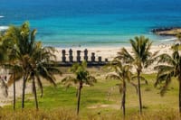 Discover the mystical Easter Island and its famous gigantic stone statues 1