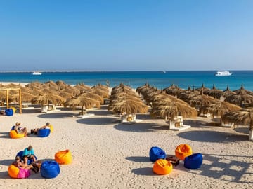 Snorkeling Tour to Eden Island from Hurghada with Lunch