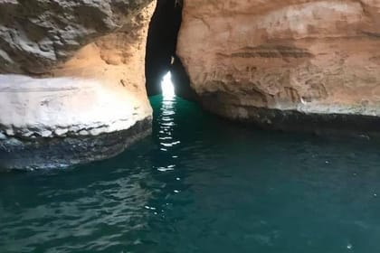 Private Day Trip to Wadi Shab & Bimmah Sinkhole Price Up To 5 Persons