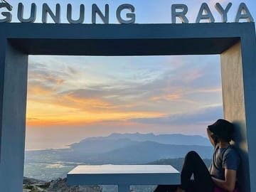 Mount Raya Peak