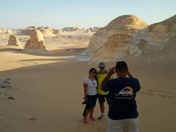 Cairo to Bahariya Oasis: White & Black Desert Day Trip