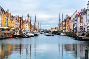 Private Walking Tour of Copenhagen's Nyhavn and Amalienborg Palace