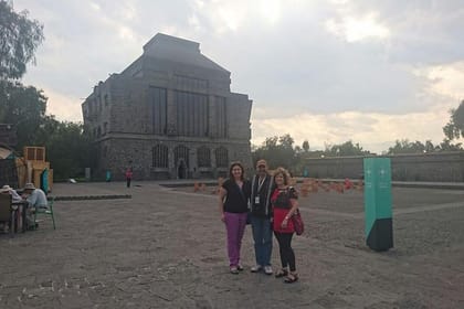 Private Combo 2 days: Teotihuacan+Basilica+Tlatelolco+Xochimilco+Frida+Coyoacan