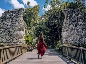 Guided Tour and Skip-the-Line Ticket to Ubud Monkey Forest