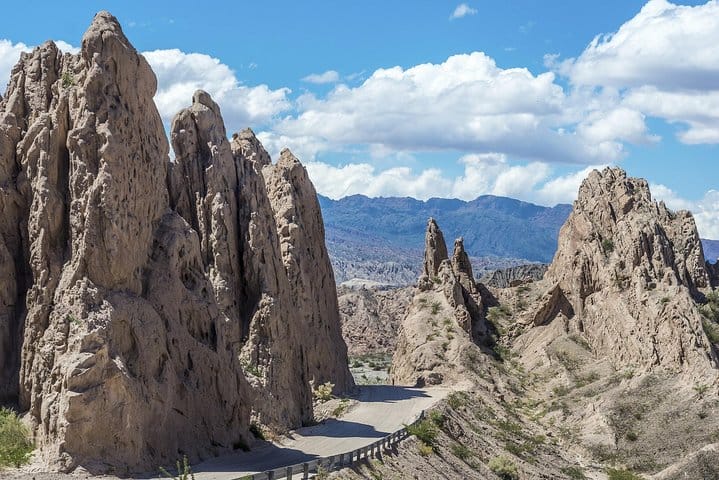 See Quebrada de las Flechas on your way to Cafayate!