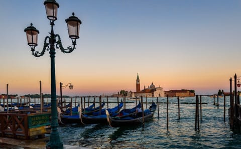 Venice City Break: 4-Day Tour with Island Excursions