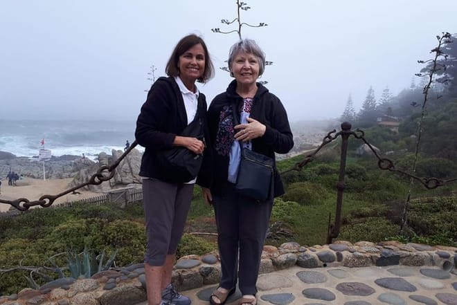Full-Day Private Isla Negra, Pomaire, and Coastal Resorts Tour from Santiago