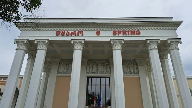 Discover Tskaltubo: Cave, Park, Museum & Spa Tour