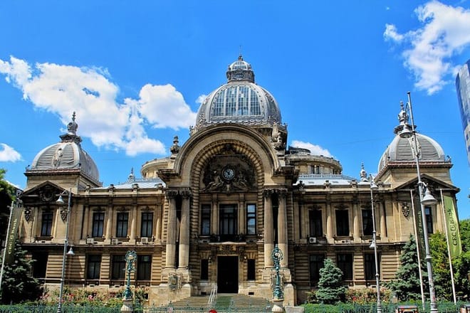 Bucharest Tour: The Old Town Hidden Gems Exploration Game (Union Square) photo 4
