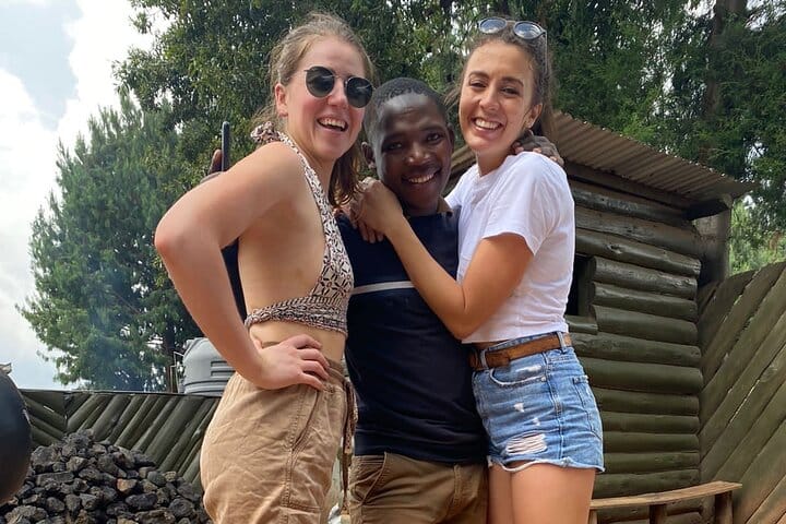 8-Day Private Wildlife Viewing and Chimpanzees Tracking Safari