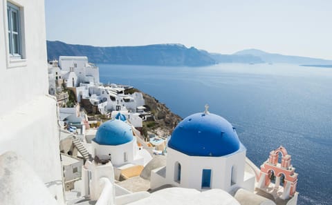 Santorini Highlights: 5-Hour Guided Tour of Iconic Sights