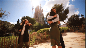 LA SAGRADA FAMILIA PHOTOSHOOT WITH A LIVE MUSIC