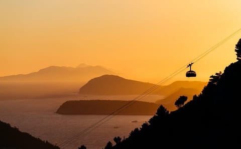 Cable Car Tour with Panoramic Views in Dubrovnik
