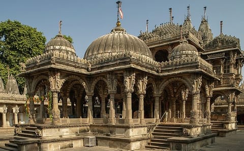 Cultural and Historical Tour of Gujarat: Ahmedabad to Bhuj