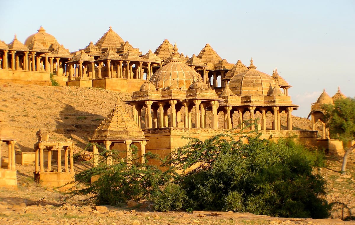 Enchanting Rajasthan: From Golden Forts to Taj Mahal