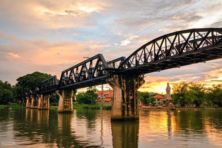 The view of the bridge during the sunset