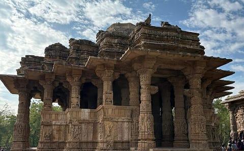 Cultural Heritage Tour of Gujarat from Ahmedabad to Rajkot