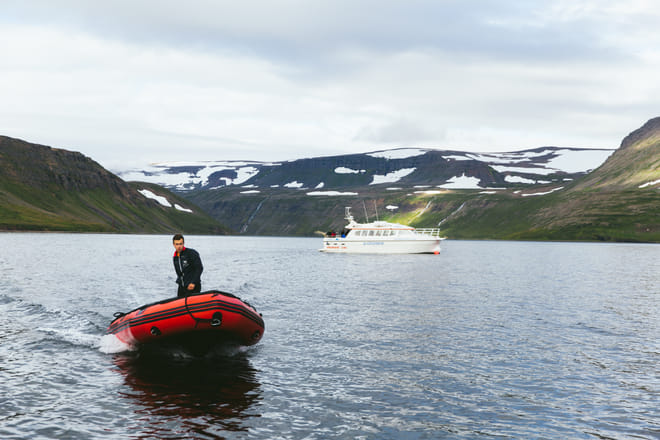 Boat ride from Veiðileysufjörður