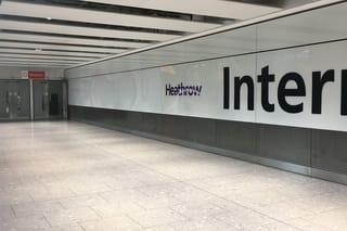 Heathrow Airport Private Transfers to/from London (Postcode SW1 to SW4)