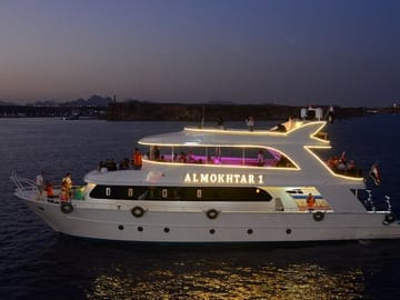 Dinner Cruise with Live Show in Sharm El Sheikh