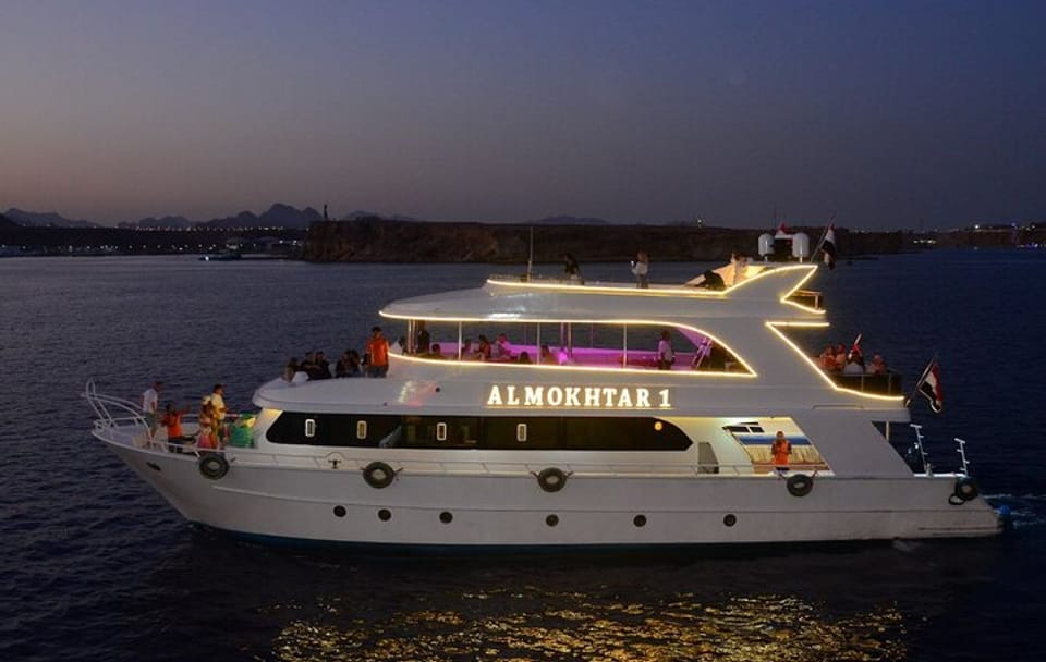 Dinner Cruise with Live Show in Sharm El Sheikh