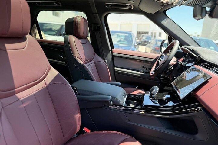 Travel in comfort to the luxury resorts and golden beaches of Tamouda Bay