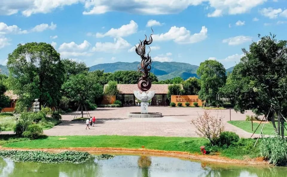 Liangzhu Archaeological Site Tour in Hangzhou