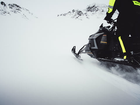 Glacier Rush – Fast pace snowmobile - SnoMo Glacier rush one hour, photo 6