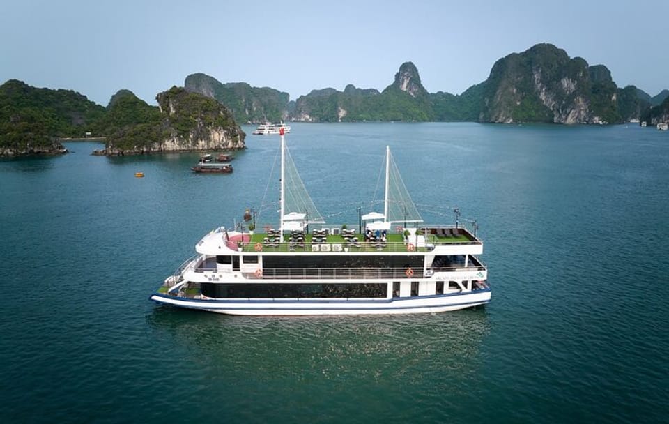 Arcady Cruise Luxury 1 Day Tour From Tuan Chau Harbor/Pick Up