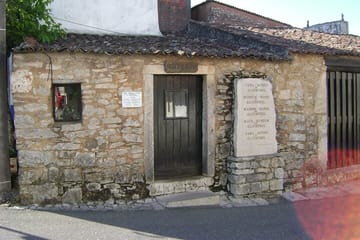 Half Day Guided Tour from Lisbon to Fátima and Little Shepherds Town