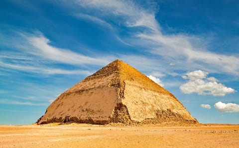 Cairo Day Tour: Sakkara and the National Museum of Civilization