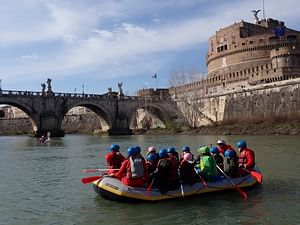 Rome: 2-Hours Rafting Experience in the Tiber River