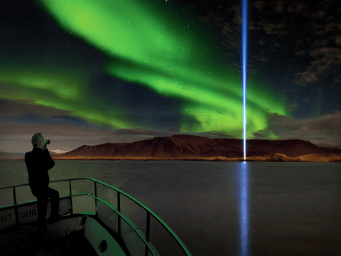 New Years Fireworks by Boat from Reykjavik, photo 5