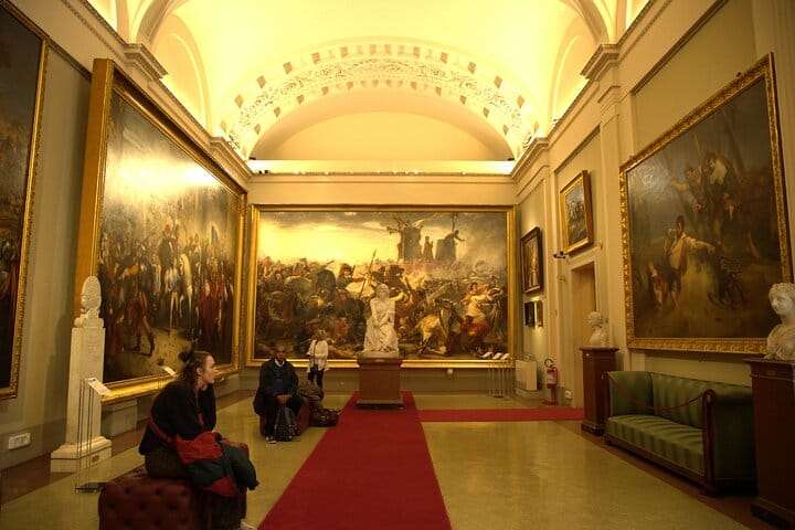 Florence: Palazzo Pitti Priority Entry Experience with Audio Guide