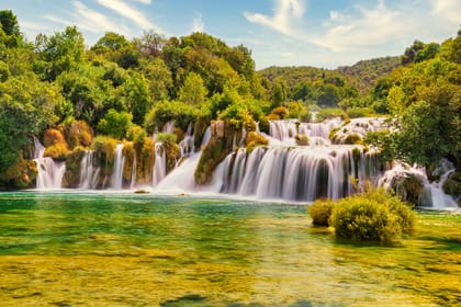 Shore Excursions: Krka Waterfalls & Skradin from Zadar Port