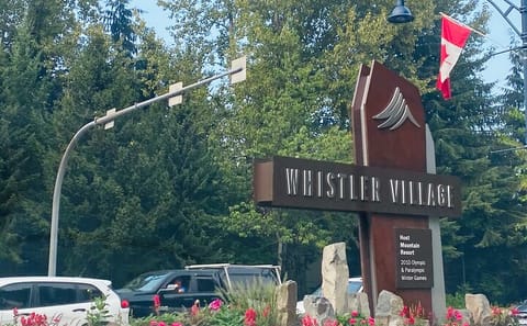 Private Whistler and Squamish Day Tour from Vancouver