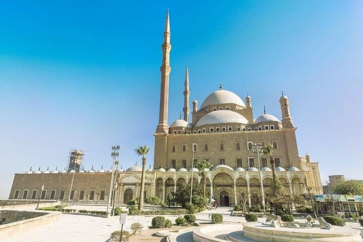 Private Egyptian Museum, Citadel and Old Cairo Tour with Lunch 6