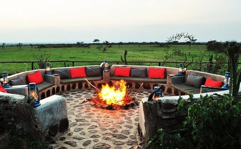 6-Day Safari Tour in Nairobi, Maasai Mara, and Naivasha