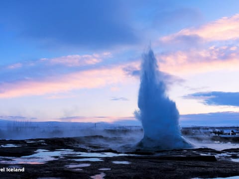 Golden Circle, Secret Lagoon & Northern Lights Tour, photo 5