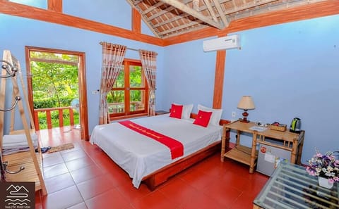 Ninh Binh 2-Day Homestay Tour from Hanoi: Nature and Culture