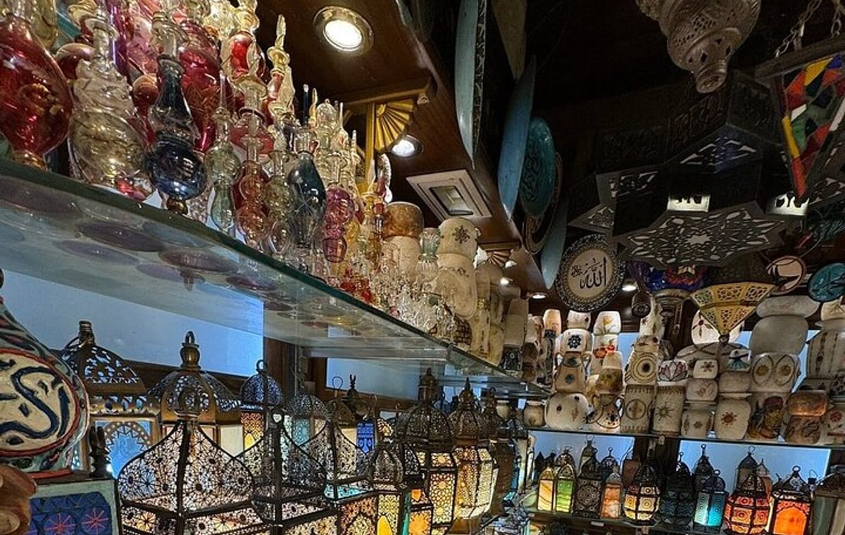 Cairo Khan el Khalili Market & shopping with lunch Koshary