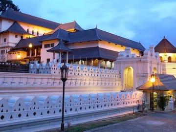 Private Cultural Sightseeing Tour in Kandy and Peradeniya