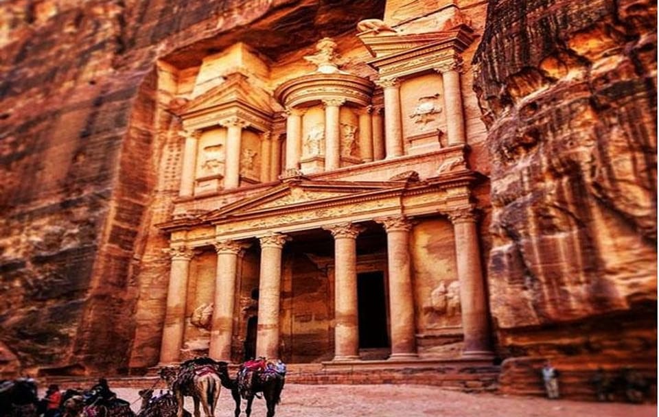 Private Full-Day Aqaba Shore Excursion to Petra and Little Petra