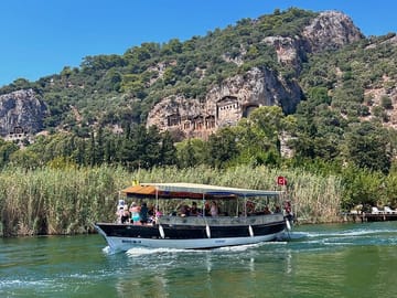 Dalyan Tour: Mud Baths, Rock Tombs, and Turtle Beach
